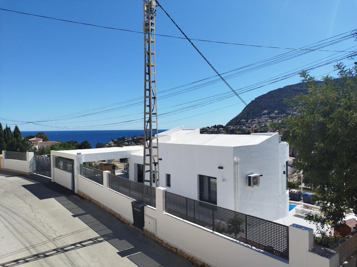 Modern Luxury Villa Paradise Кальпе Номер фото